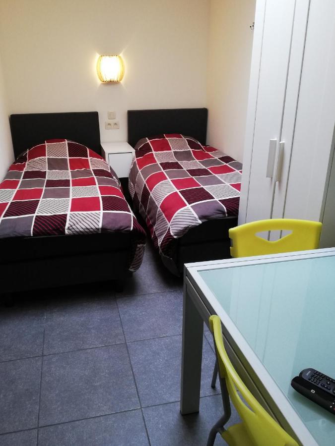 Budgetroom Lommel Extérieur photo
