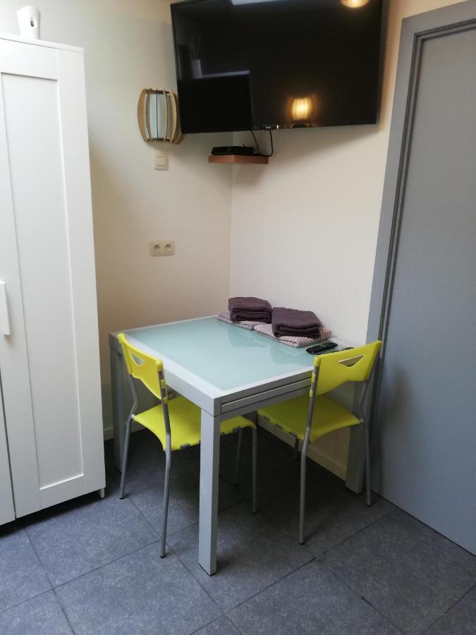 Budgetroom Lommel Extérieur photo