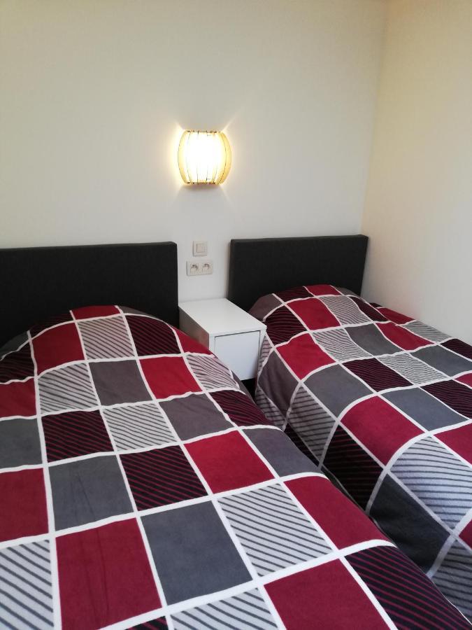 Budgetroom Lommel Extérieur photo