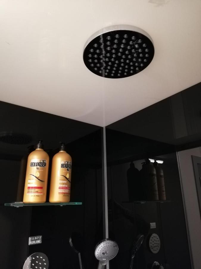 Budgetroom Lommel Extérieur photo
